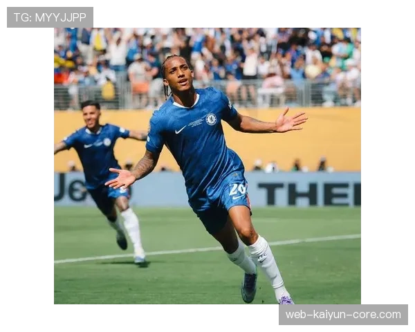 切尔西是否过度依赖年轻球员：青训政策对球队阵容稳定性带来阶段性影响