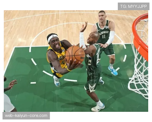 洛佩斯挡拆外弹三分效率提升，改变雄鹿进攻空间结构