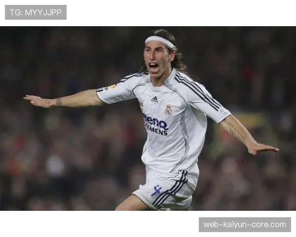 拉莫斯本赛季高位逼抢突破防线，胜过往季定位防守角色转变显著